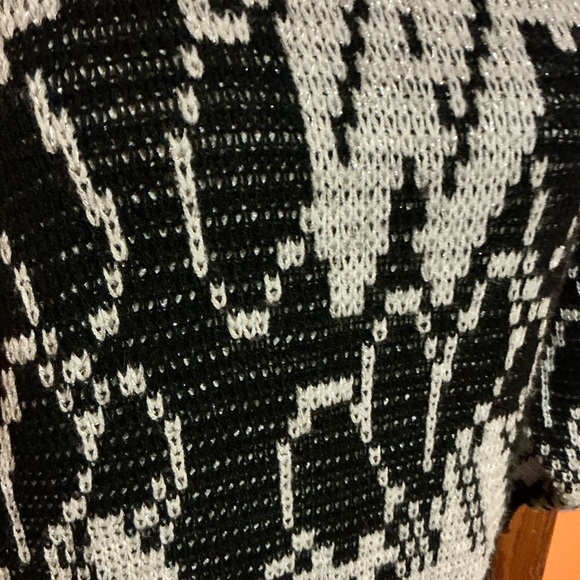 Vintage 80s sparkly abstract art sweater - Picture 2 of 10